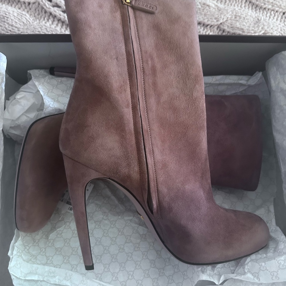 Gucci Mauve Ankle Boots with Stiletto Heel